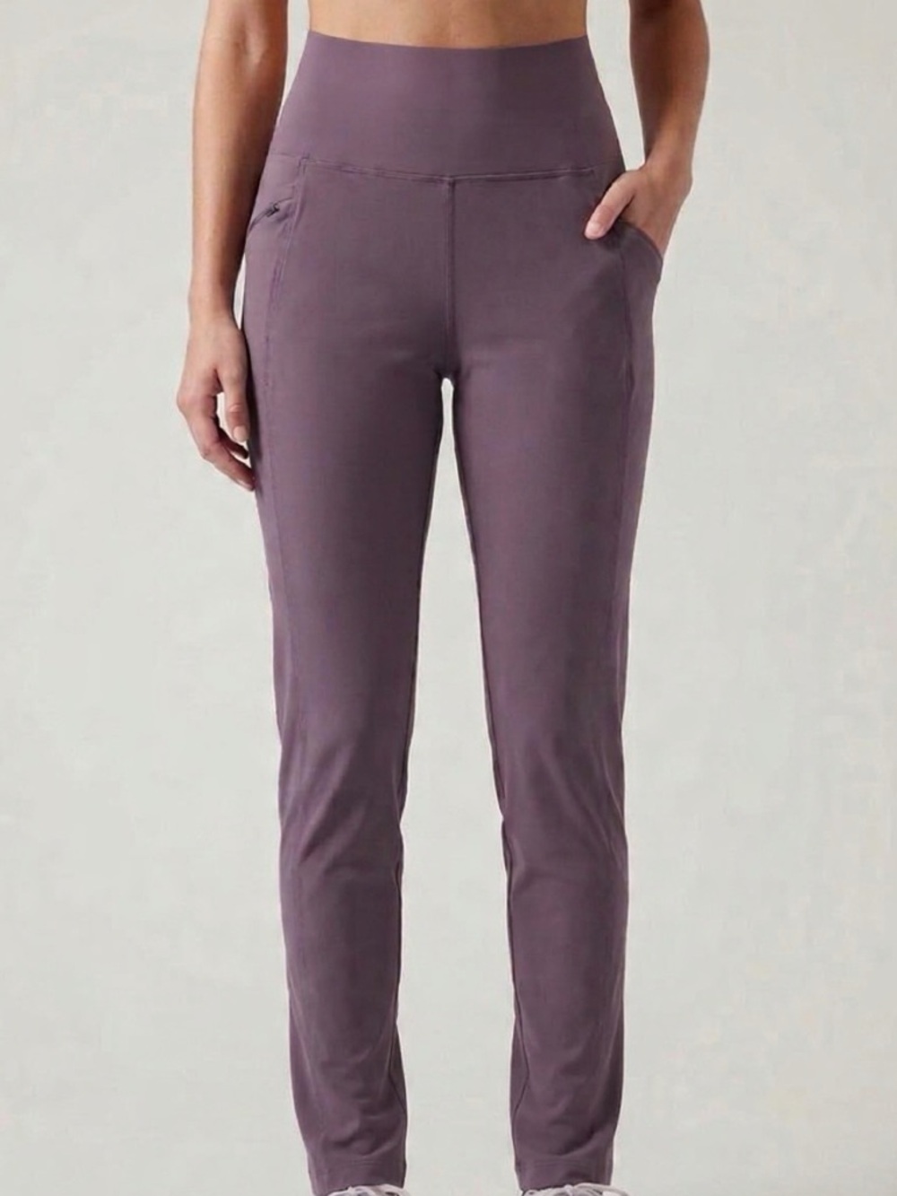 WOMEN'S DYNAMA™ HIGH RISE ANKLE PANT